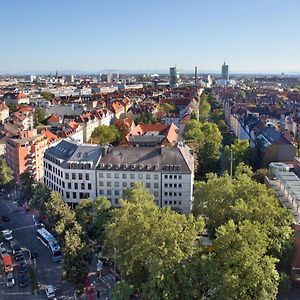 Hotel Rotkreuzplatz